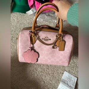 Coach Medium Rowan Powder Pink Signature